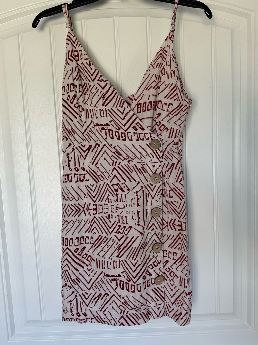 Sleeveless V-Neck Red and Cream Button-Front Gameday Dress Size S